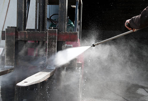 Best Factory Floor Cleaning  in Muskegon Heights, MI
